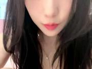 女主播在床上各種自慰